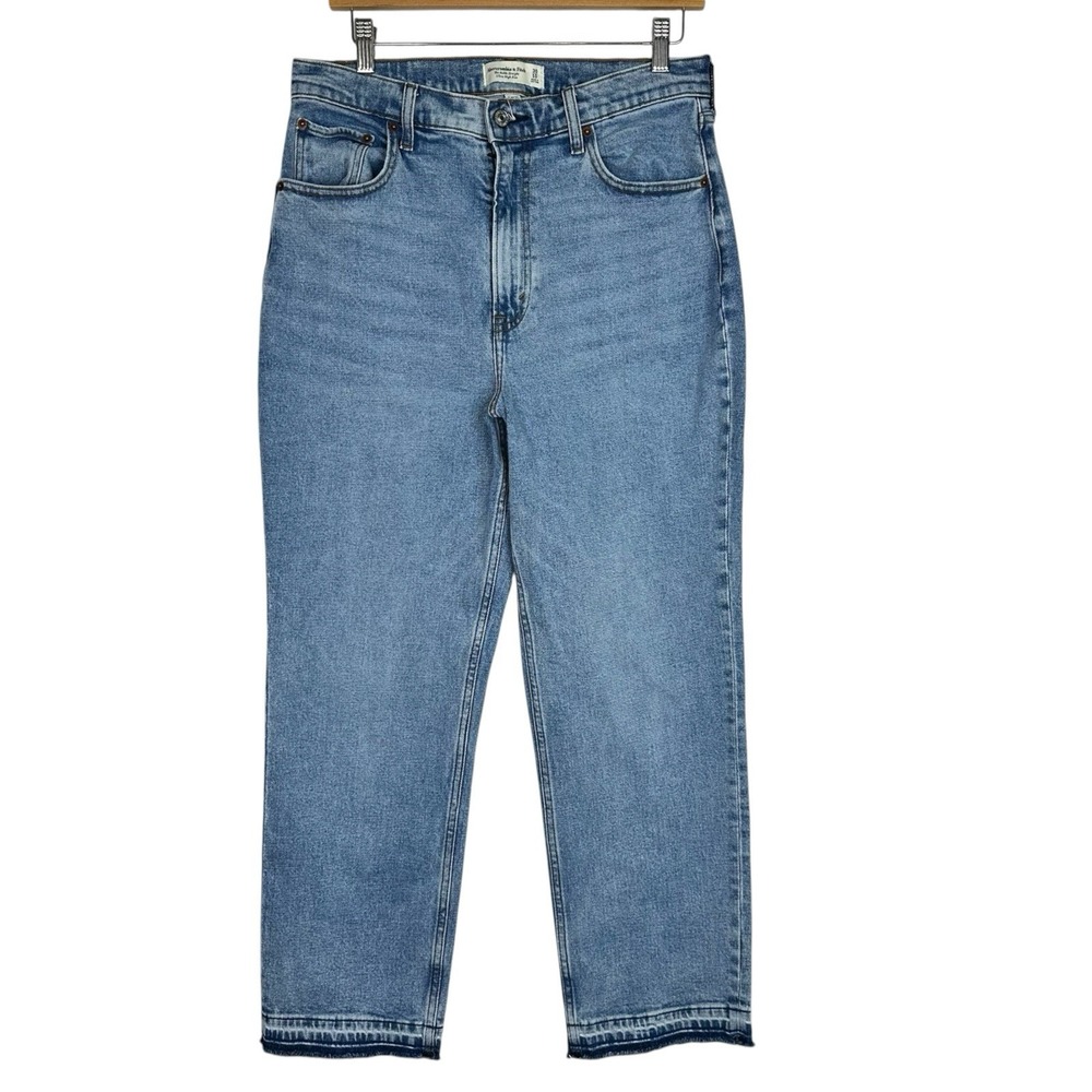 Abercrombie & Fitch Curve Love Ankle Straight Jeans 30 Ultra High Rise Raw Hem